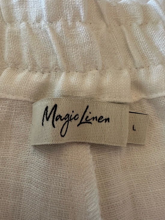 European Linen White High Waisted Button Front Shorts | 90s Summer Minimalist - Picture 7 of 10